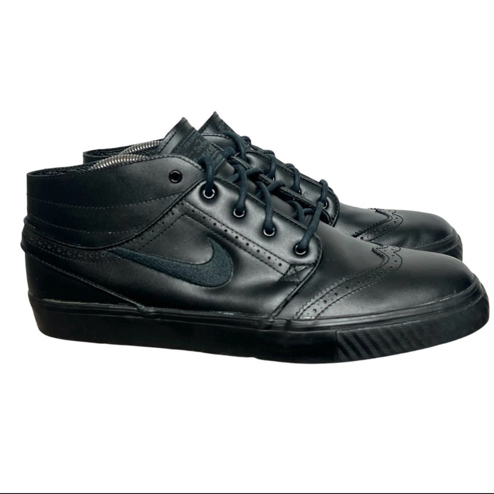 Nike SB Air Zoom Stefan Janoski Mid PR Black Leather Wing tip Men 9.5 Excellent